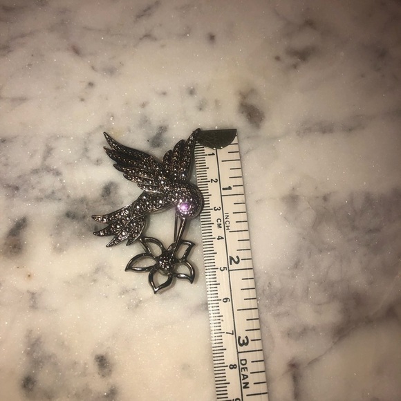 VTG Avon Humming Bird Feeding Flower Floral Marcasite Brooch 1.5” x 2.2” - Picture 6 of 6